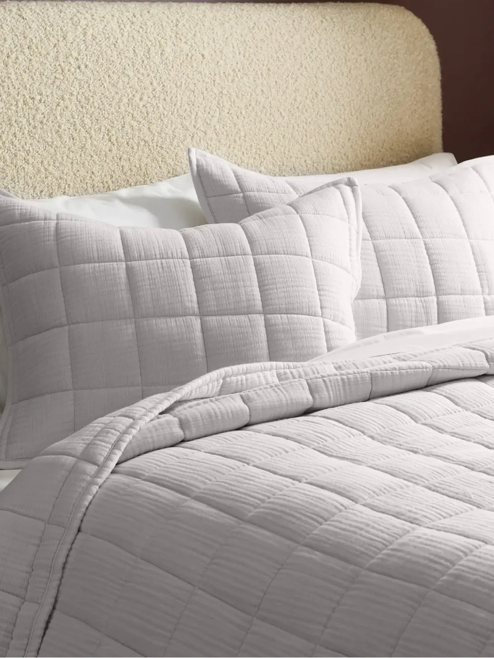 Quince Organic Cotton Gauze Box Quilt Color: Light Gray King/Cal King
